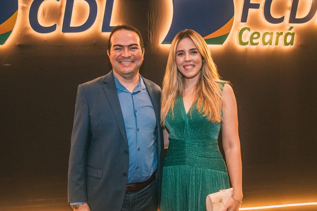 Marcelo Paz E Jade Romero