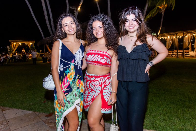 Cenário Náutico - Boa música, excelente gastronomia e vista privilegiada atraem cada vez mais aniversariantes ao Iate Clube de Fortaleza