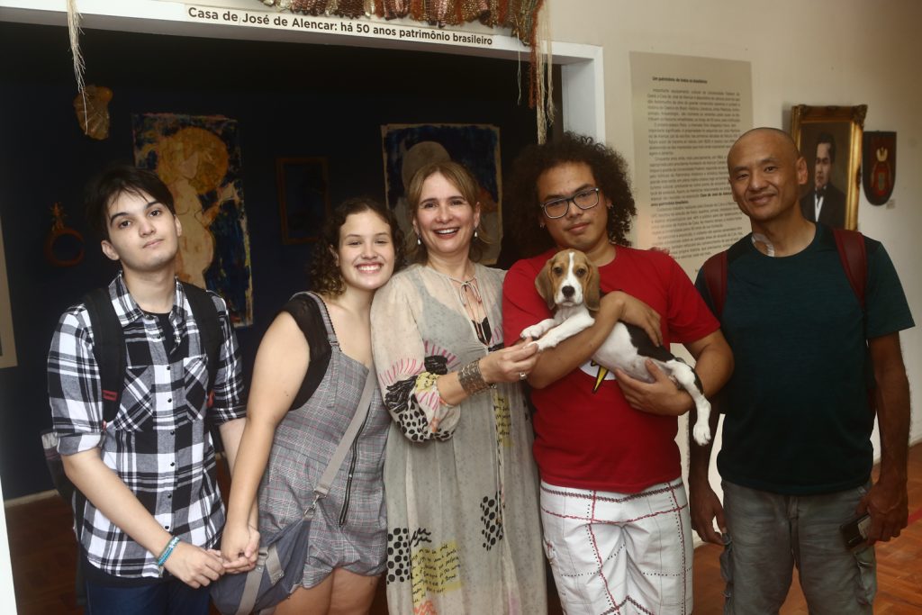 Miguel Deodato, Maria Luiza Oliveira, Ana Martins, Gabriel Miyazaha E Andre Keijiro