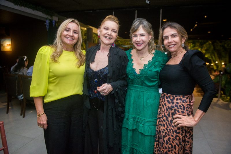 France Je T'aime - Pipo Restaurante une gastronomia e música à la française em noite especial