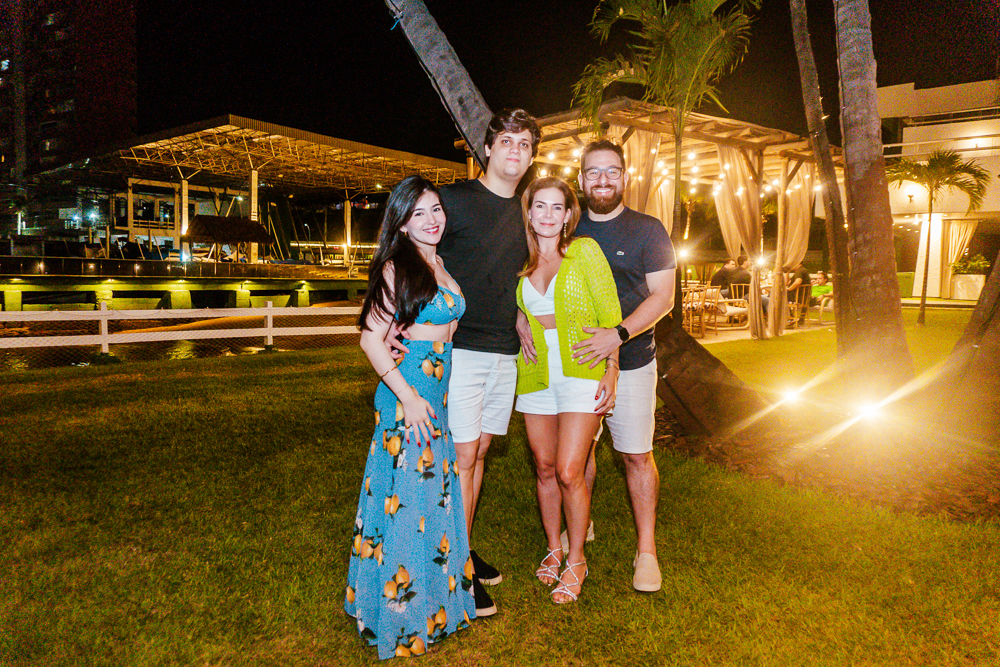 Nicole Garcez, Izzo Alencar, Viviane Gurgel E Anderson Gazetta