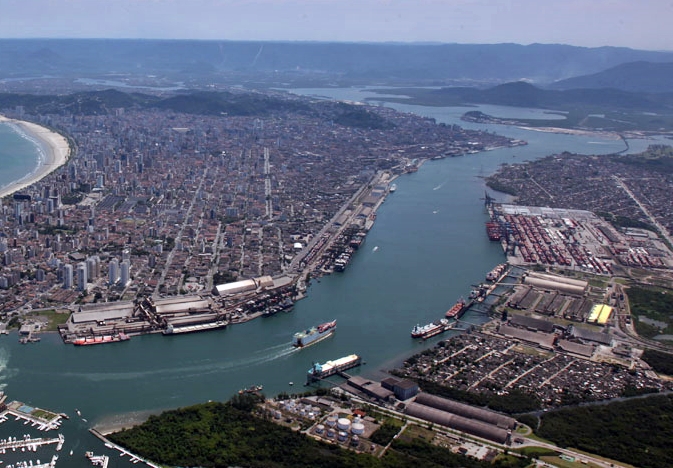 Governo federal retira Porto de Santos do programa de privatização