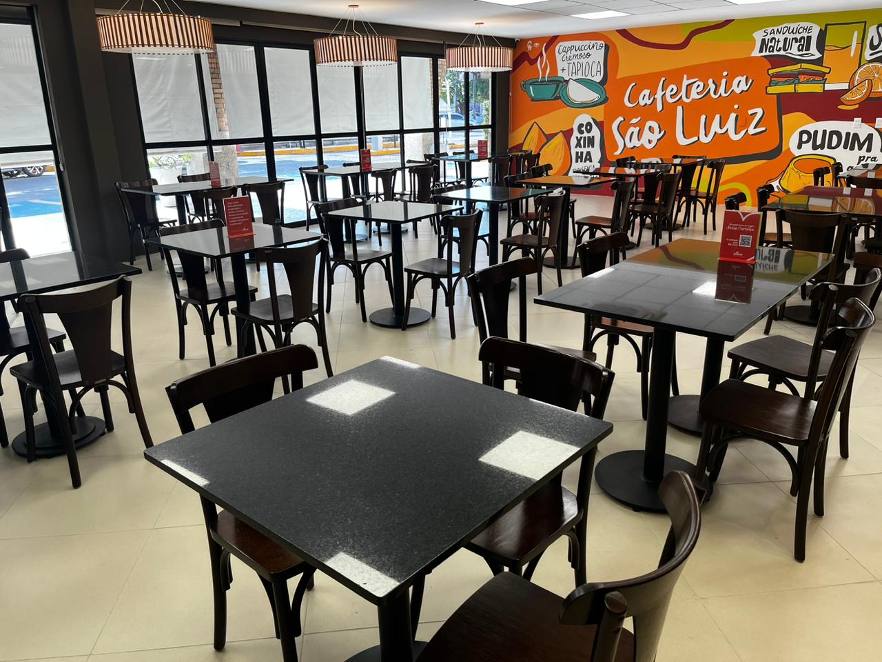 Mercadinhos São Luiz anuncia reabertura da praça de alimentação da loja Oliveira Paiva