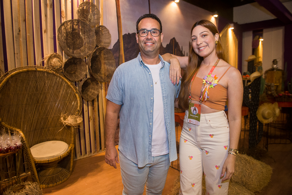 Raphael Joca E Debora Rolim