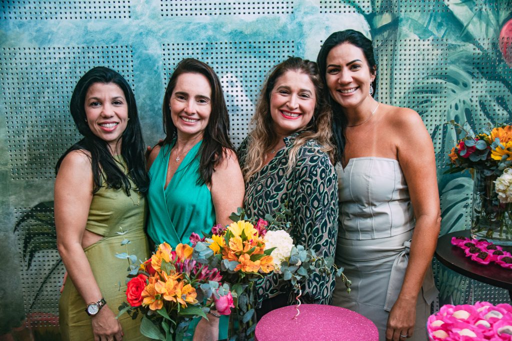 Raquel Becker, Crica Thebet, Karina Bezerra E Rose Carneiro