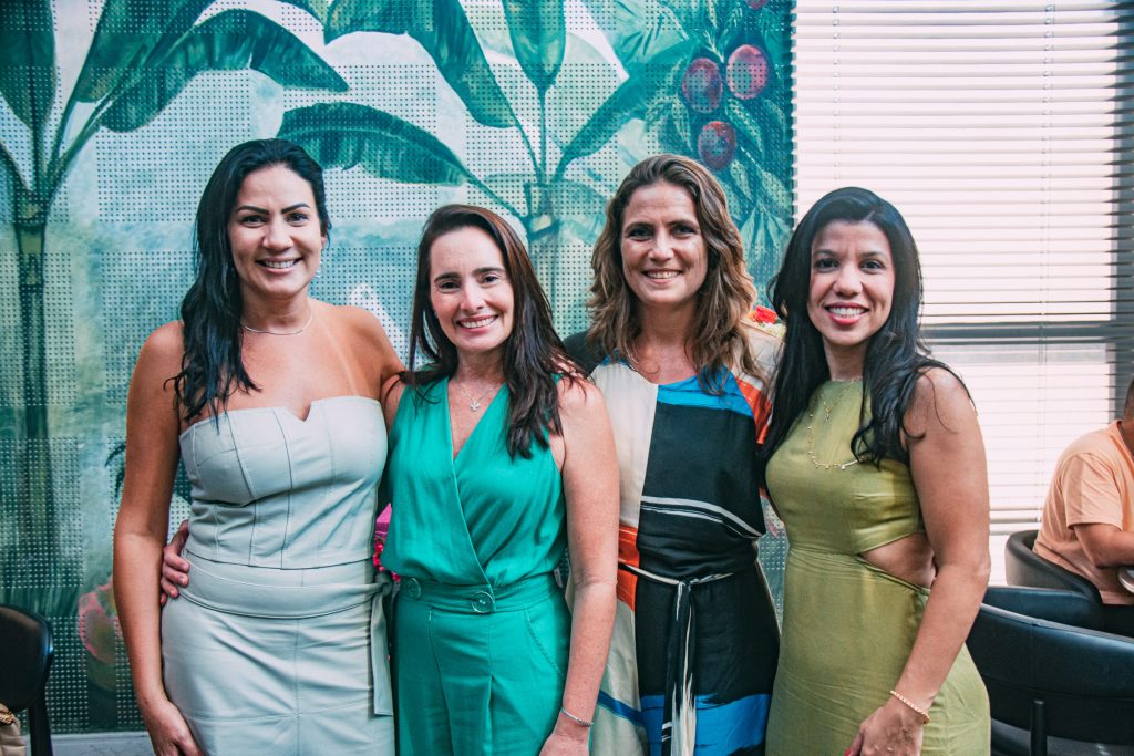 Rose Carneiro, Crica Thebet, Flavia Pinto E Raquel Becker
