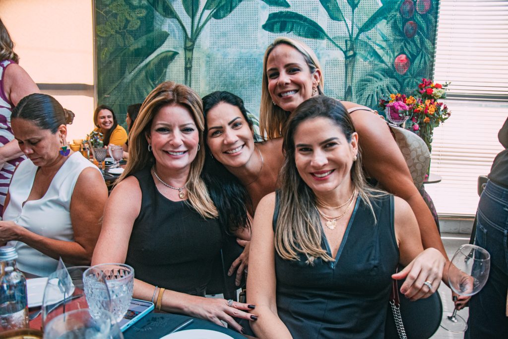 Tatiana Luna, Rose Carneiro, Suzana Rocha E Luciana Lobo