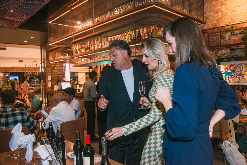 Wine Dinner - Brava Wine e Interfood reúnem convidados para uma incrível experiência Bordeaux