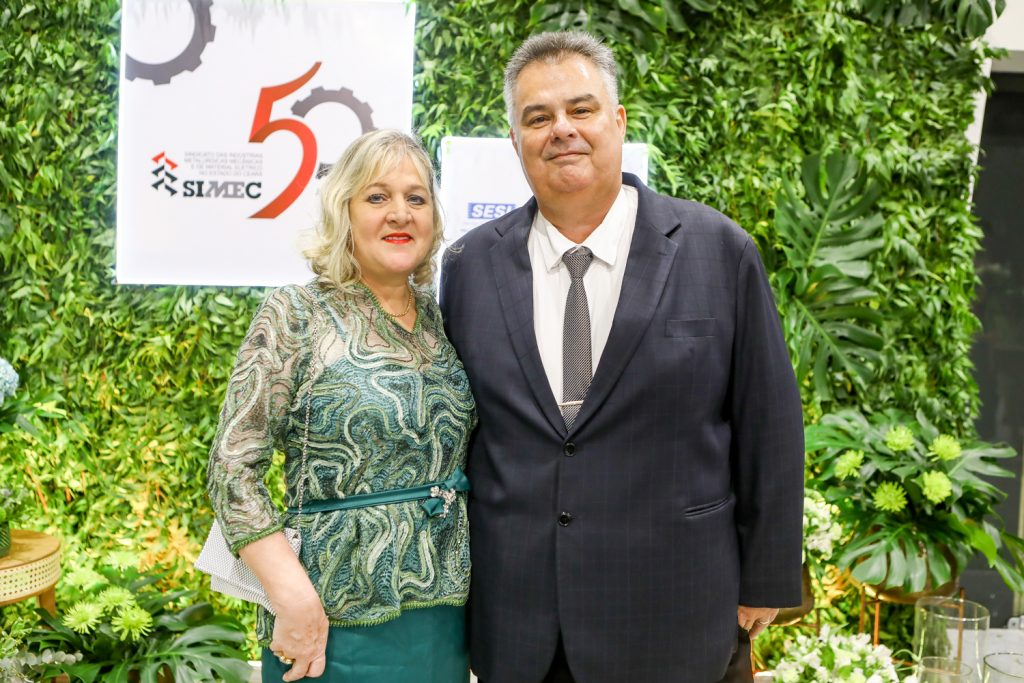 Viviane E Cesar Barros