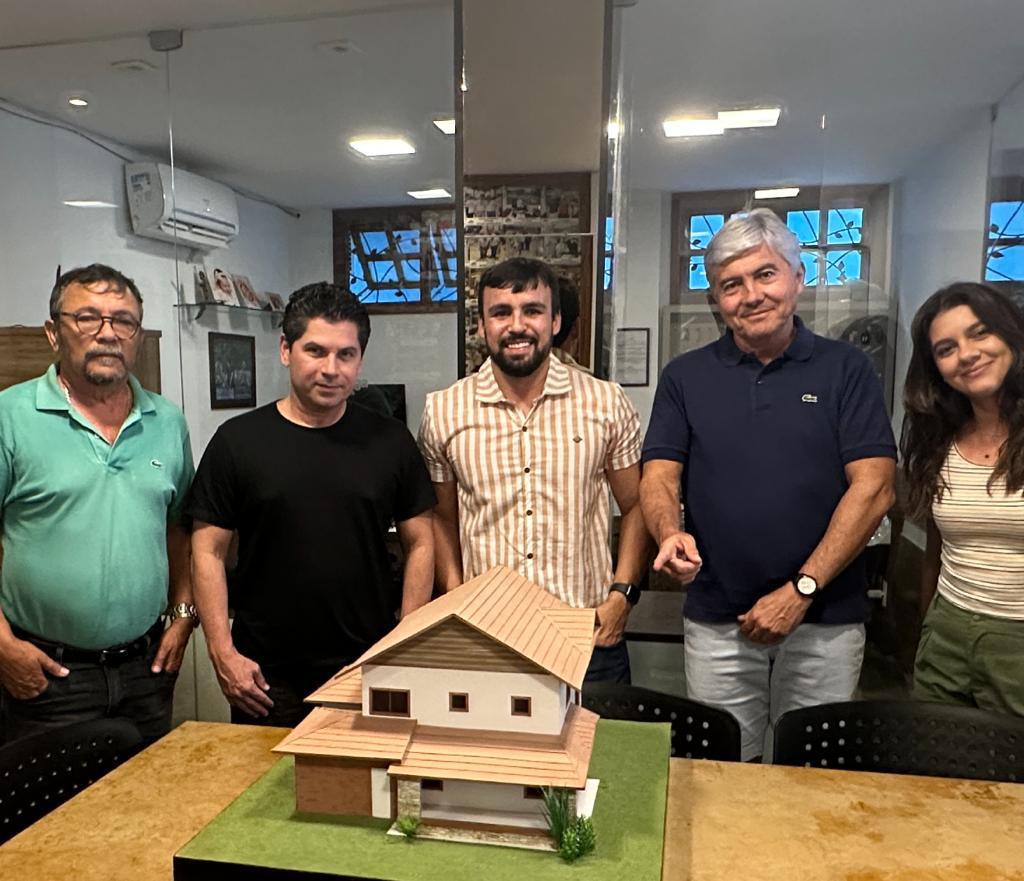 A convite de Luís Nunes, Pompeu Vasconcelos conhece os empreendimentos da Brasterra Imóveis, em Guaramiranga