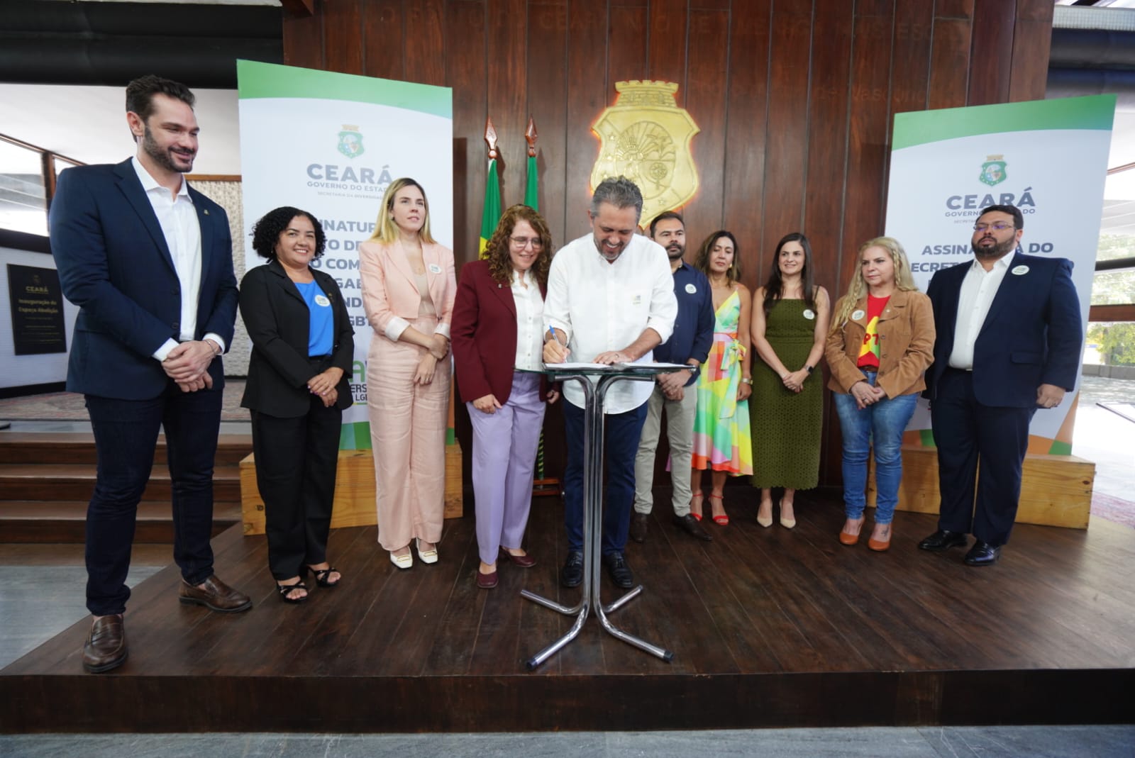 Criação de Comitê de Empregabilidade e Empreendedorismo amplia oportunidades para população LGBTI+ no Ceará