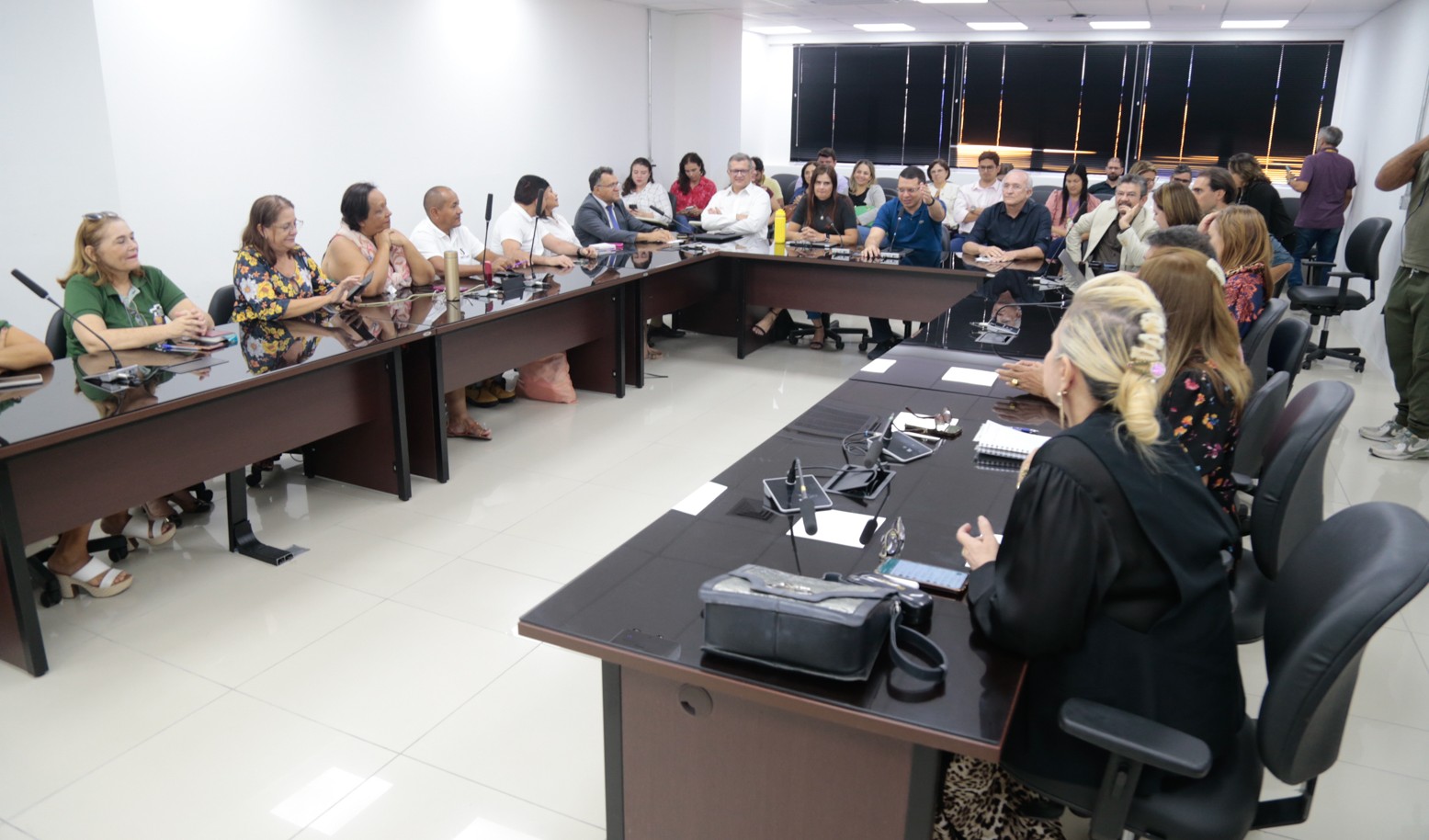 Sarto confirma o pagamento do Piso da Enfermagem em Fortaleza para setembro