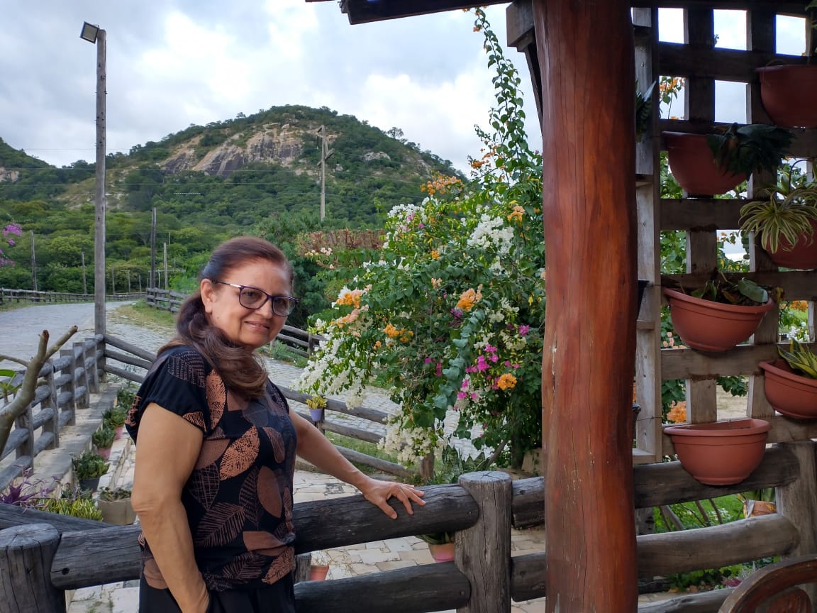 Simone Beserra lança seu novo livro na Assembleia Legislativa