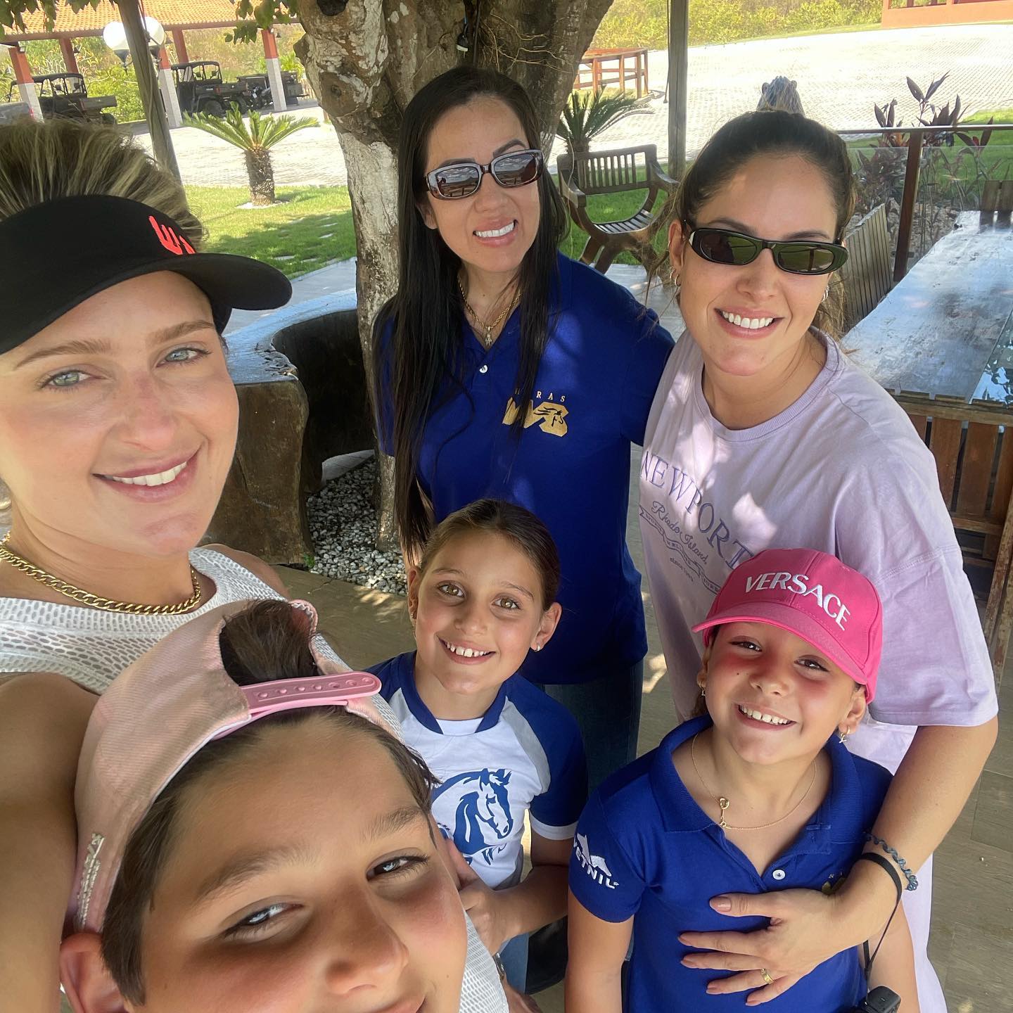 364193736 266949236085390 259634828761864038 N