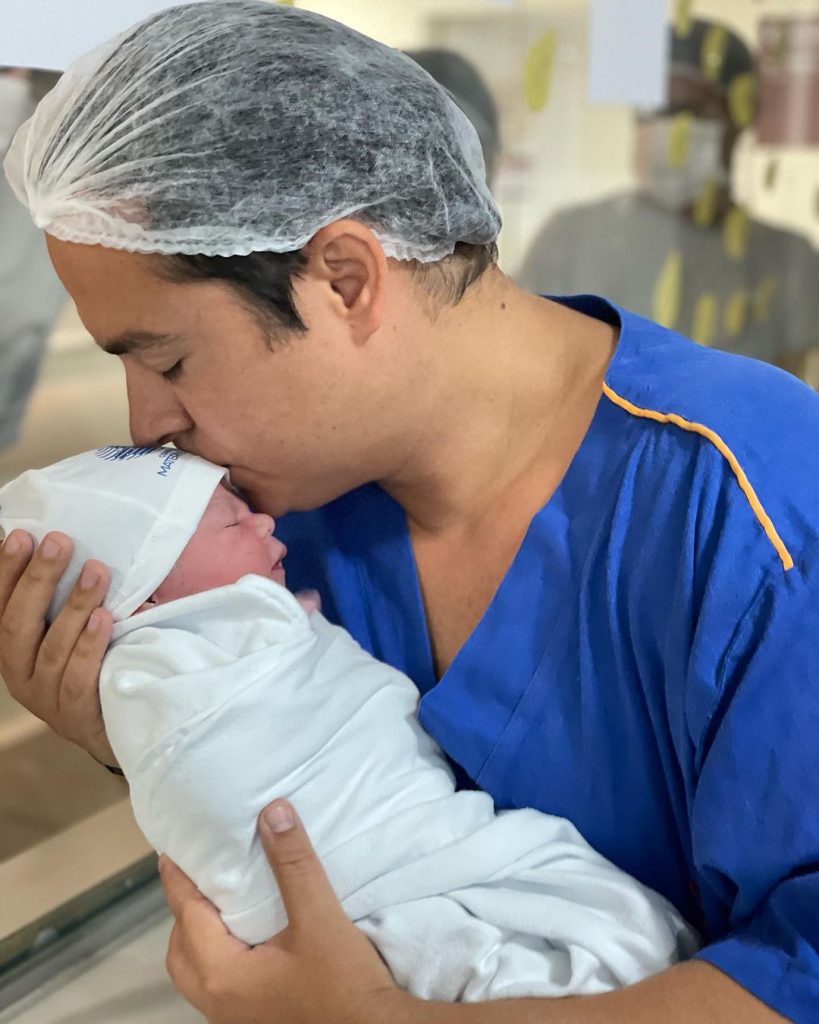 368193873 18374918410007551 2858425208528728136 N