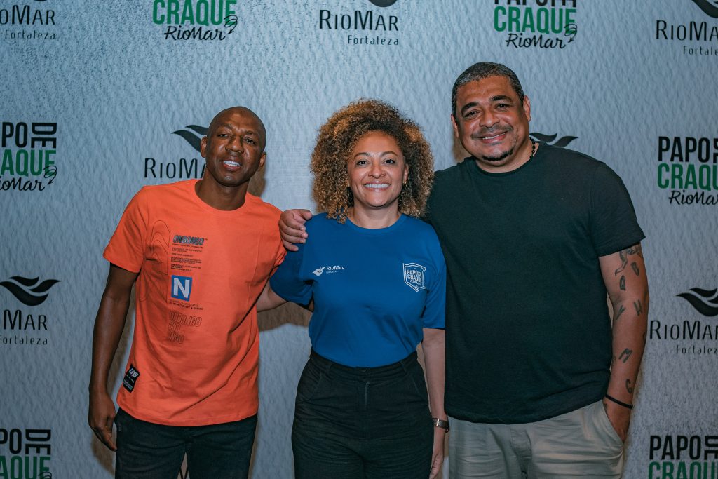 
				Amaral, Michele Ribeiro e Vampeta
				