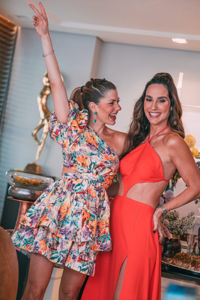 Ana Macedo E Marcela Turbay (1)