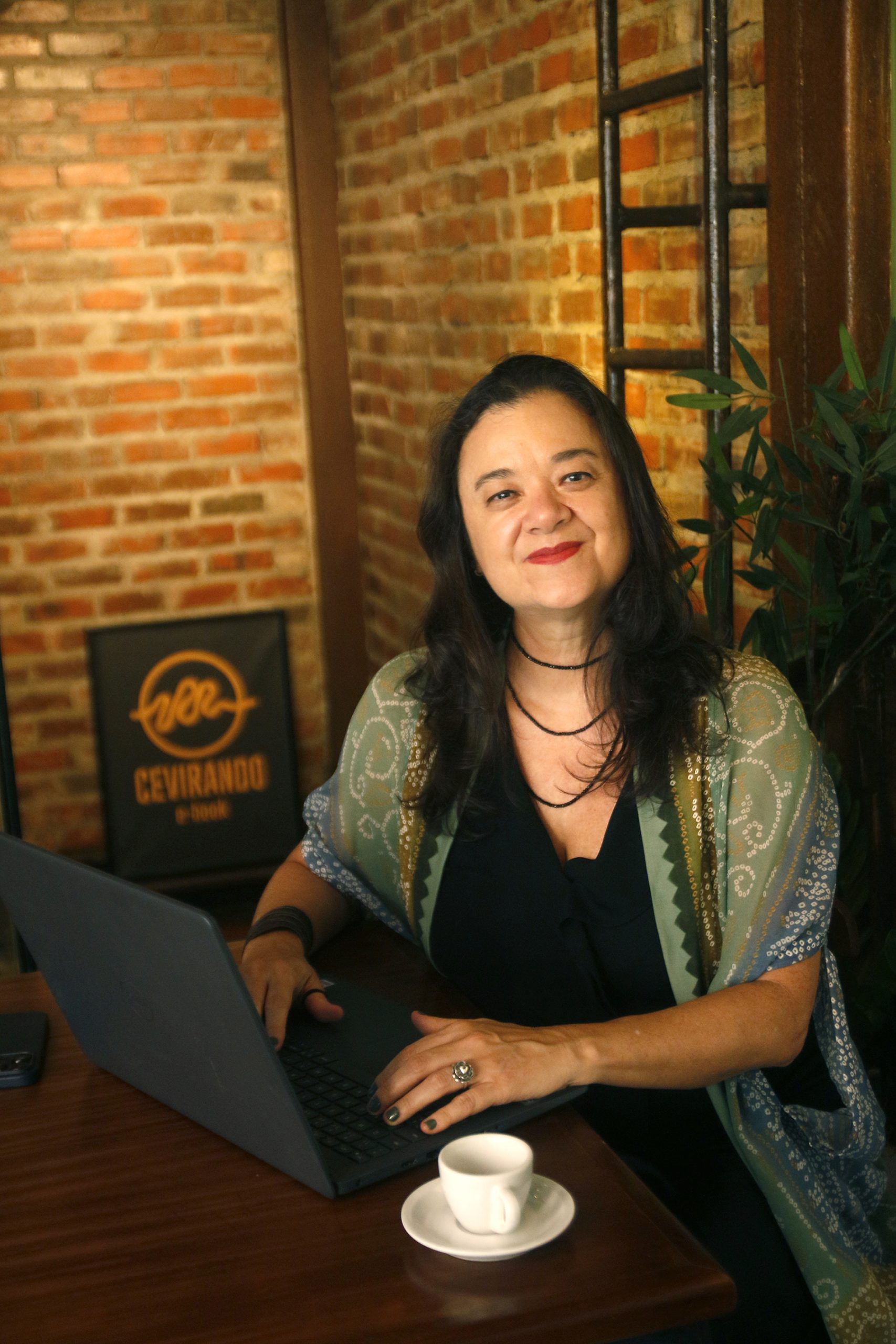 Lançamento do Cervirando E-book, de Ana Peyroton