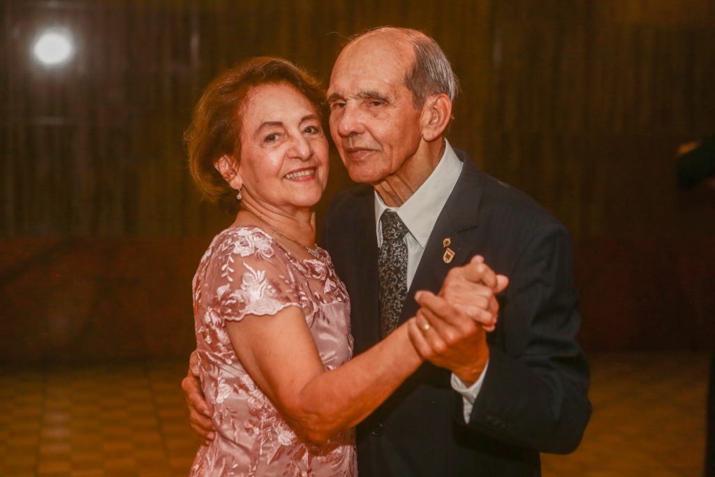 Ana Sampaio E Cel Adyr Sampaio (2)