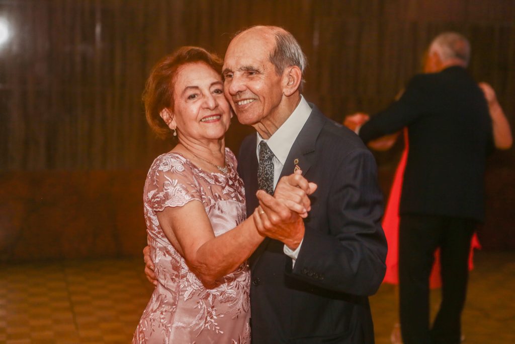 Ana Sampaio E Cel Adyr Sampaio (4)