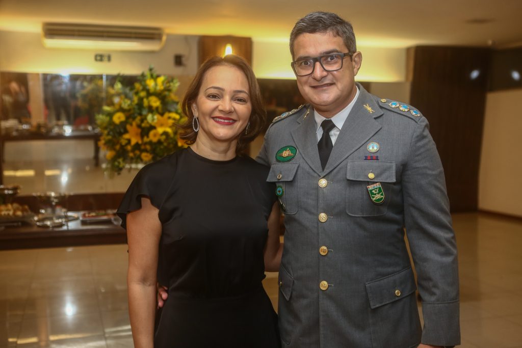 Aretuza Leitão E Cel Leitão