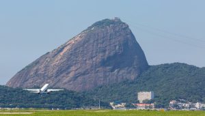 Avião Rio De Janeiro Passagem Aérea Foto Mtur