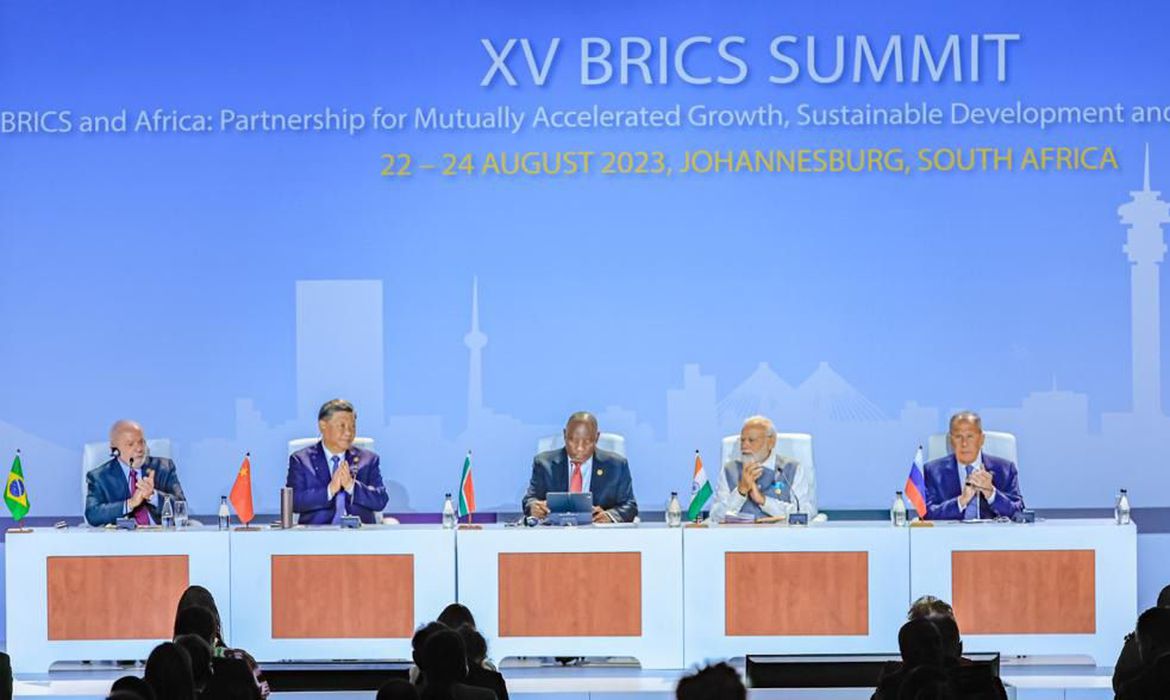 Brics terá seis novos países a partir de janeiro de 2024; saiba quais