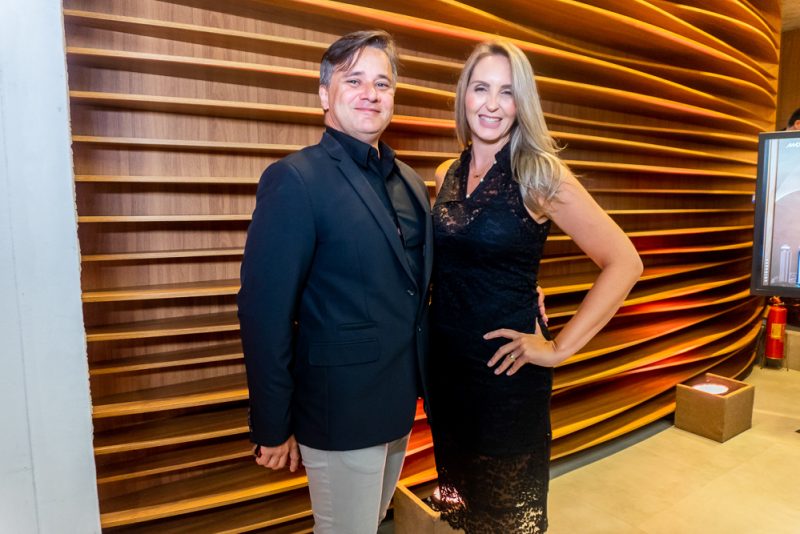 Unimed Fortaleza - Todos os holofotes se voltam para o lançamento da 45ª edição da revista IN Connection na Casa MD