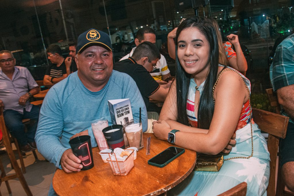 Darlan Ferreira e Carliane Barros