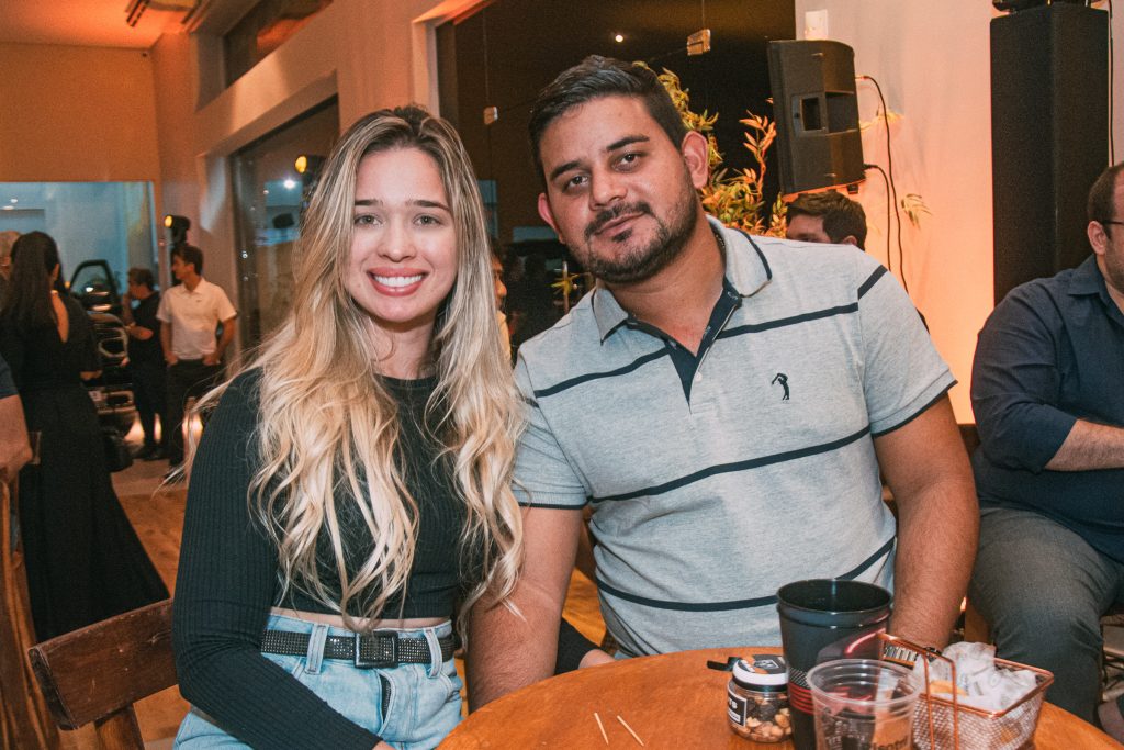 Diana Botelho e Lucas Rodrigues