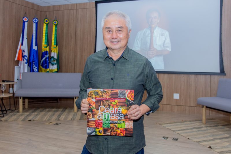 Gastronomia cearense - Livro “Ceará à Mesa” é lançado em evento no SENAC Aldeota
