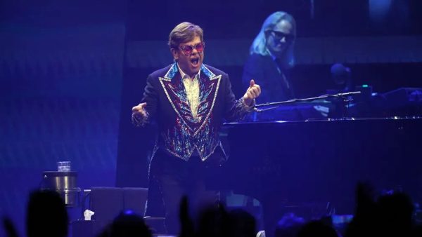 Elton John se despede dos palcos após 50 anos de carreira