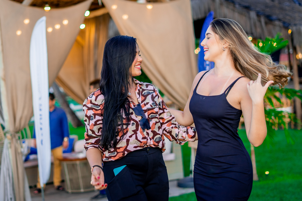 Emilly Soares E Livia Caracas (2)