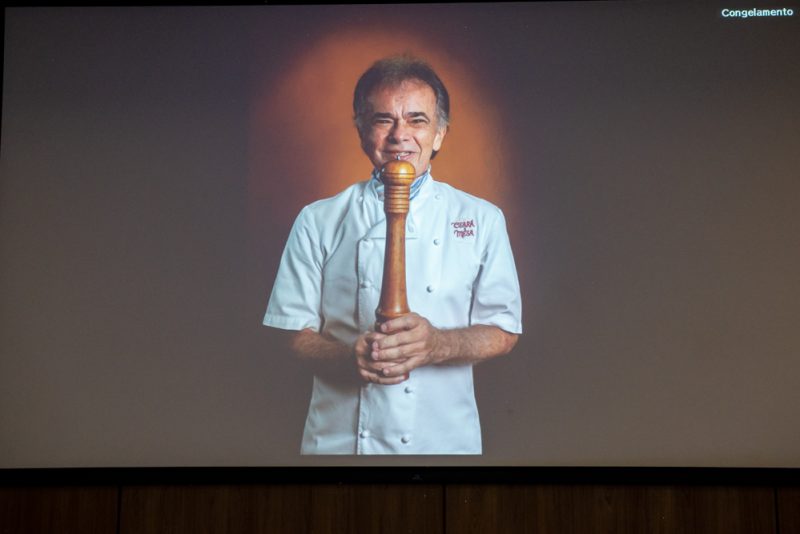 Gastronomia cearense - Livro “Ceará à Mesa” é lançado em evento no SENAC Aldeota