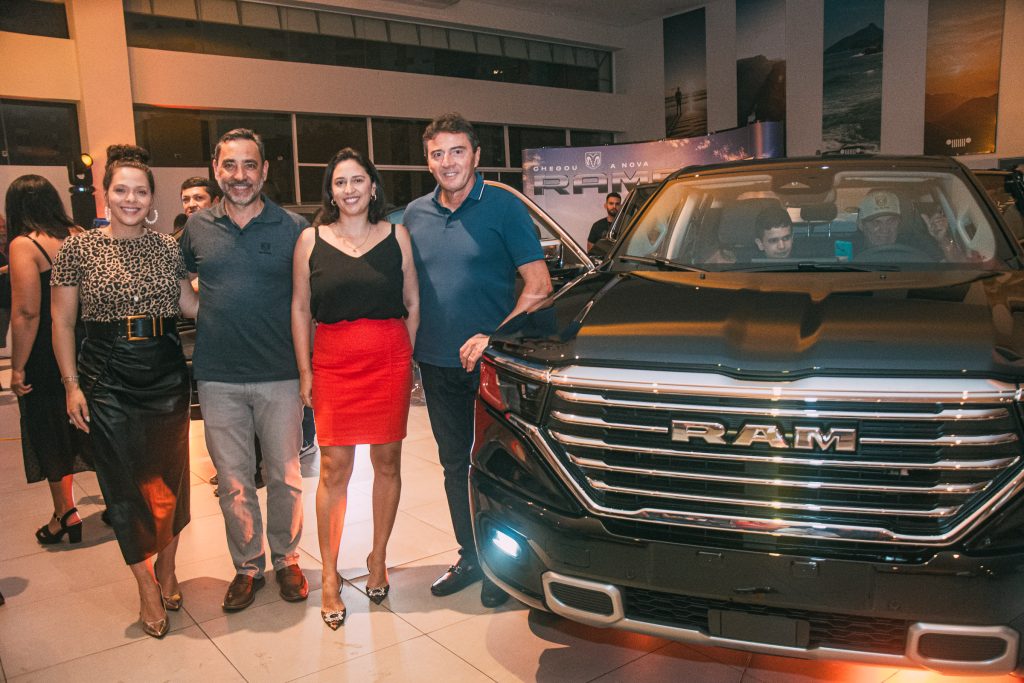 Gabriela Carvalho, Ronaldo Munhoz, Mayra Teixeira e Luiz Teixeira