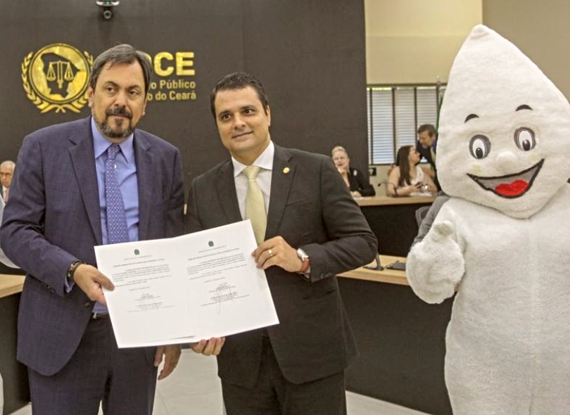 Gardel Rolim adere ao Pacto Nacional pela Conscientização Vacinal no MPCE