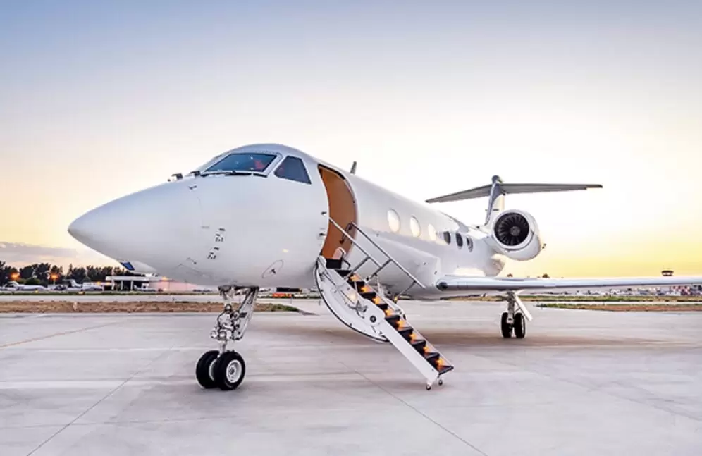 Confira 5 destinos para viajar de jatinho particular pelo mundo