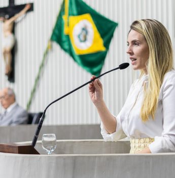 Jade Romero sobre Roberto Cláudio: “Vai fazer com Sarto o mesmo caminho que fez com Izolda”