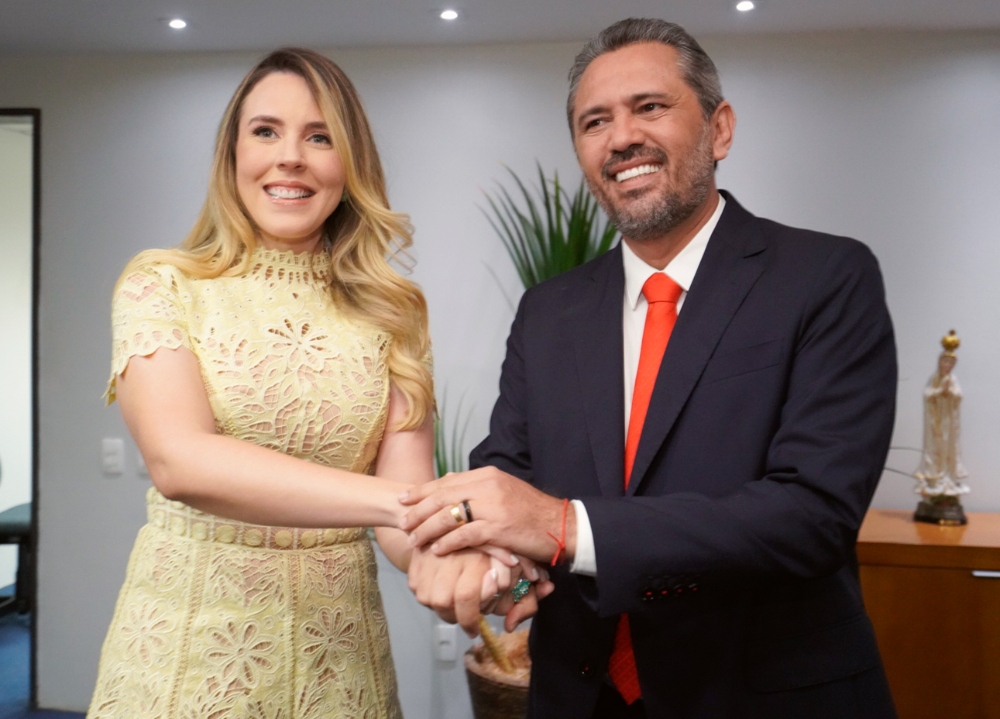 Elmano de Freitas e Jade Romero vão abrir novas Casas da Mulher Brasileira