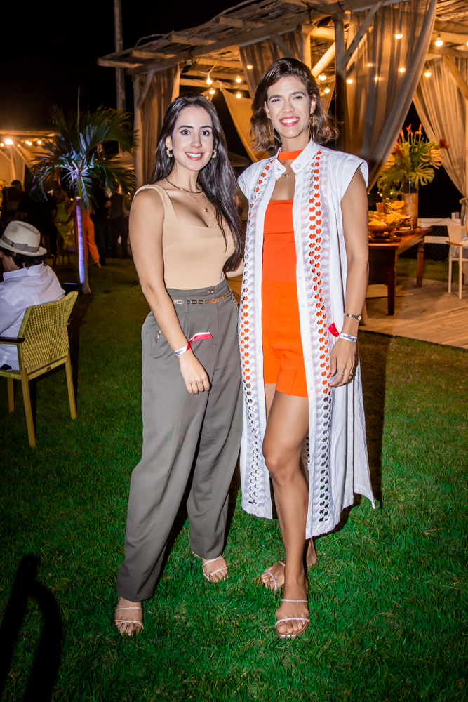 Joana Figueiredo E Emily Sampaio (2)