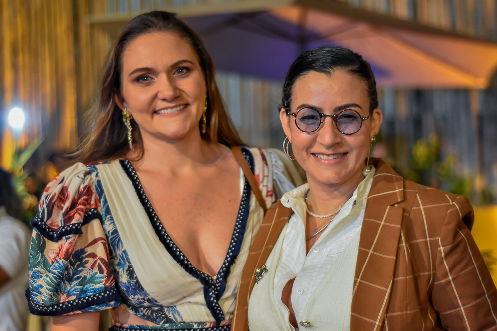 Luciana Patricio E Joana Sale