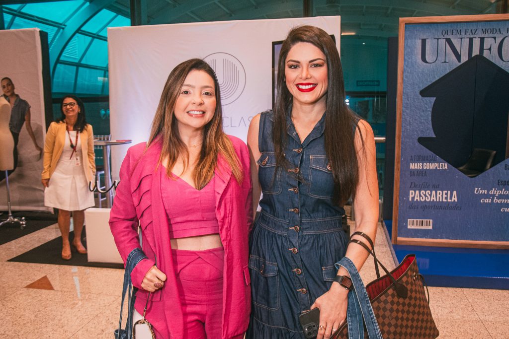 Luzimeire Ribeiro E Aretta Couto