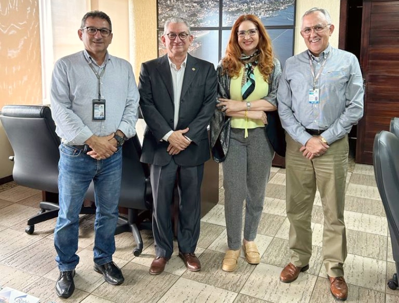 Marcelo Maranhão e Enid Câmara têm confirmada equipe da Codeba na Expolog Marcelo Maranhão e Enid Câmara têm confirmada equipe da Codeba na Expolog