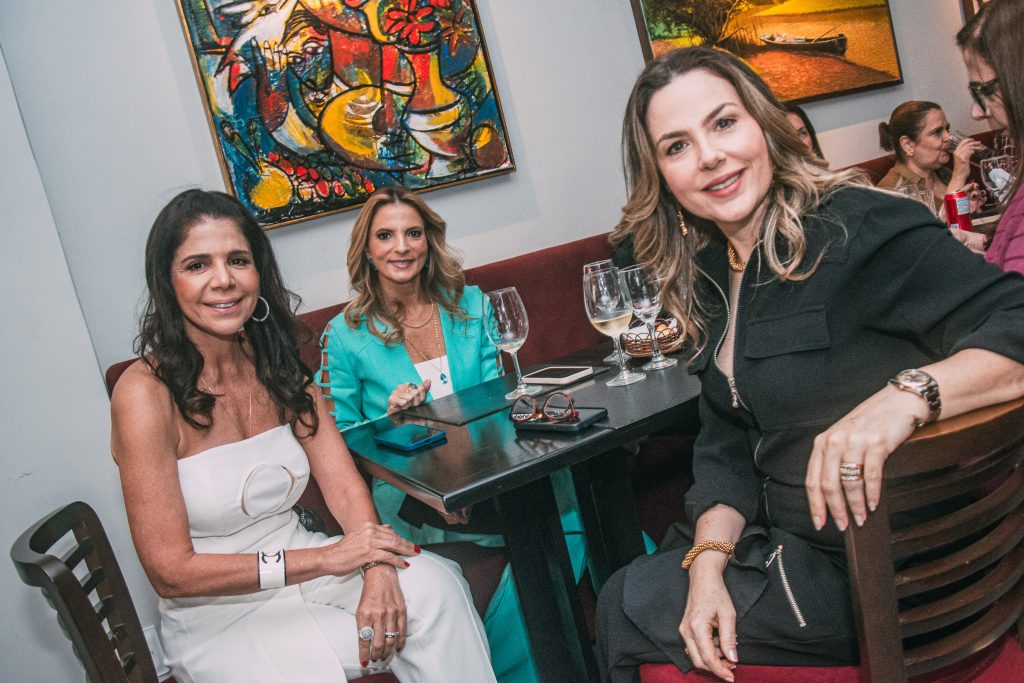 Maria Lucia Negrao, Michelle Aragao E Suyane Studart