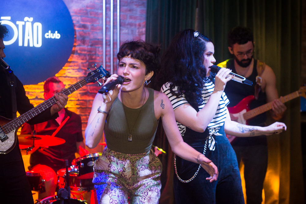 Mariana Lima E Natasha (6)