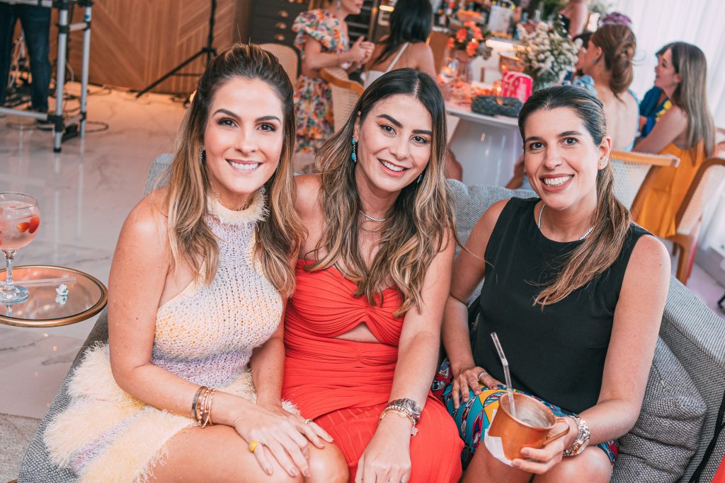 Mariana Mota, Mariana Pimenta E Luana Oliveira