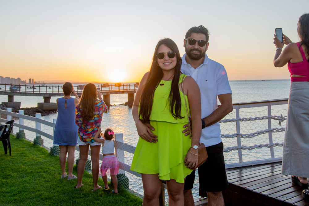 Mariana Valdevino E Auricélio Júnior