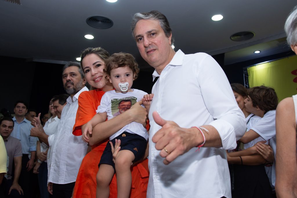 Onélia, José E Camilo Santana (5)