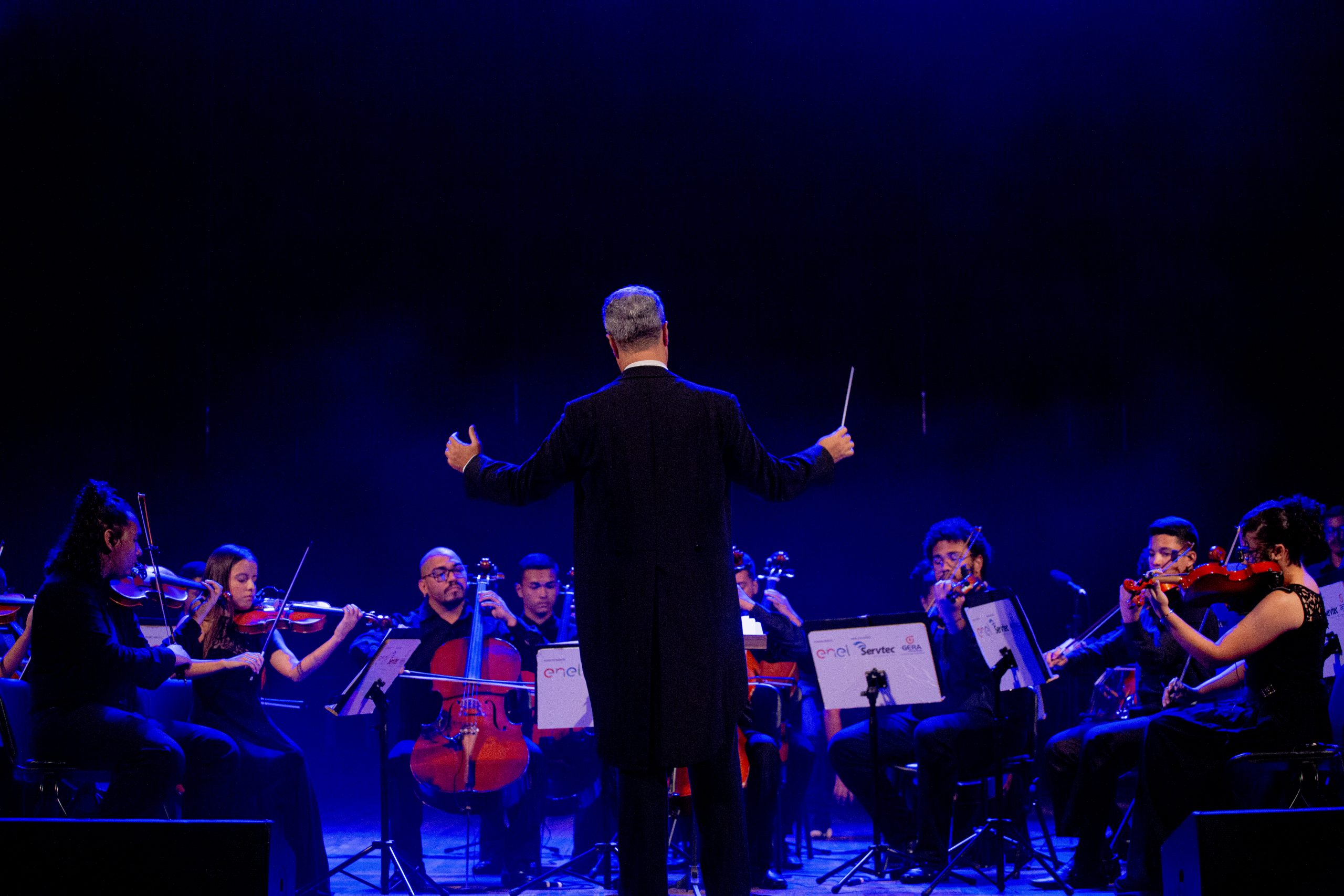 Teatro Celina Queiroz recebe Orquestra do Instituto de Música Jacques Klein