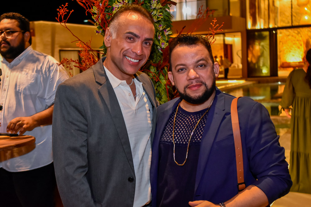 Padua Costa E Roberto Alves